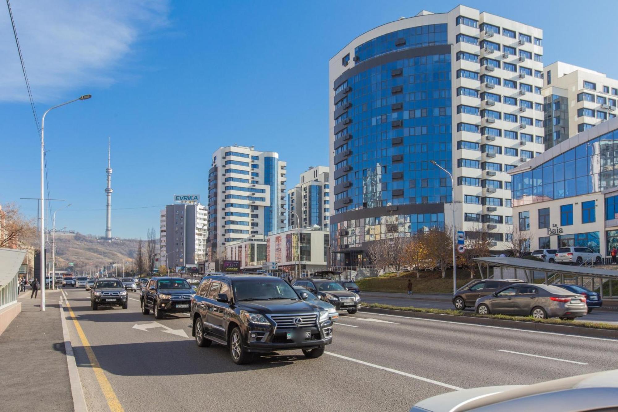 Shera Park Apartment *